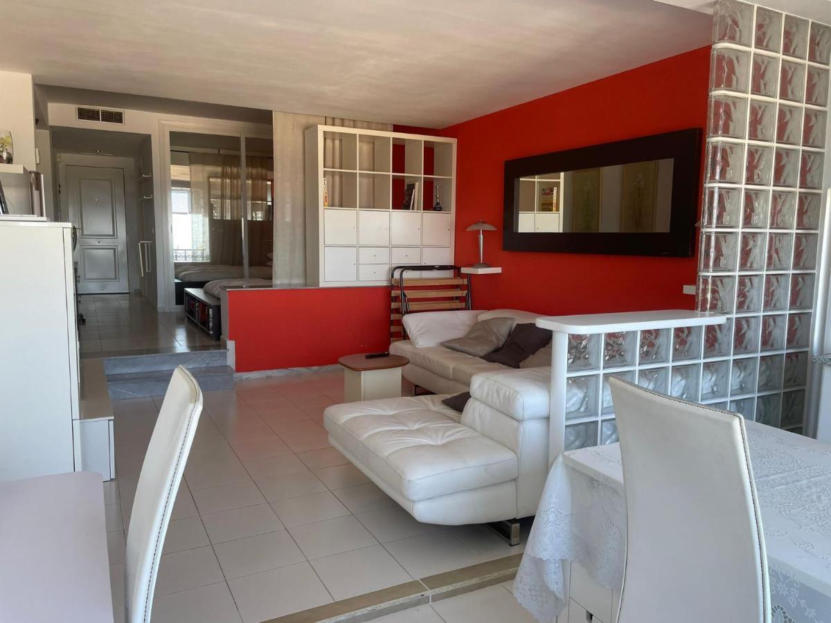 Appartamento Precioso Estudio En Zona Residencial Rancho Miraflores Málaga